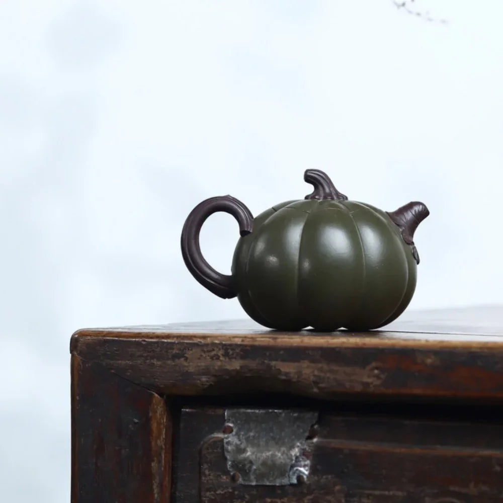 Teko Zisha Yixing Buatan Tangan Sepenuhnya [Periuk Labu Dwi-warna] (Lu Ni/Zi Ni - 260ml)