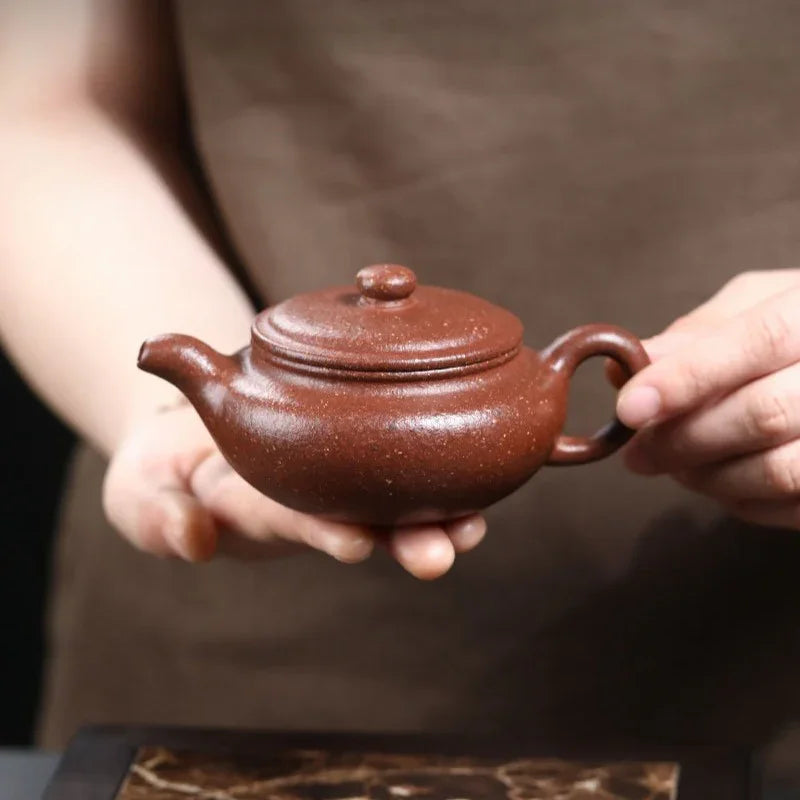 full-handmade-yixing-zisha-teapot-bian-fu-tao-hua-ni-200ml-yiqin-tea-house-yiqinteahouse-com-12 - YIQIN TEA HOUSE 一沁茶舍 yiqinteahouse.com