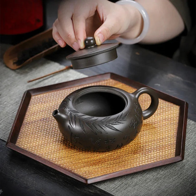 Teko Zisha Yixing Buatan Tangan Sepenuhnya [Bian Yu] (Feicui Qing Zi Ni - 330ml)