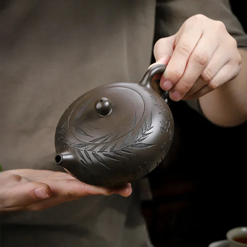 Teko Zisha Yixing Buatan Tangan Sepenuhnya [Bian Yu] (Feicui Qing Zi Ni - 330ml)