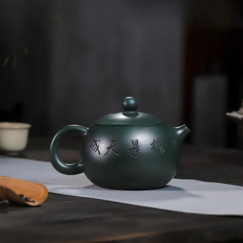 Teko Zisha Yixing Buatan Tangan Sepenuhnya [Big Plum Blossom Xishi Pot] (Feicui Lu Ni - 470ml)