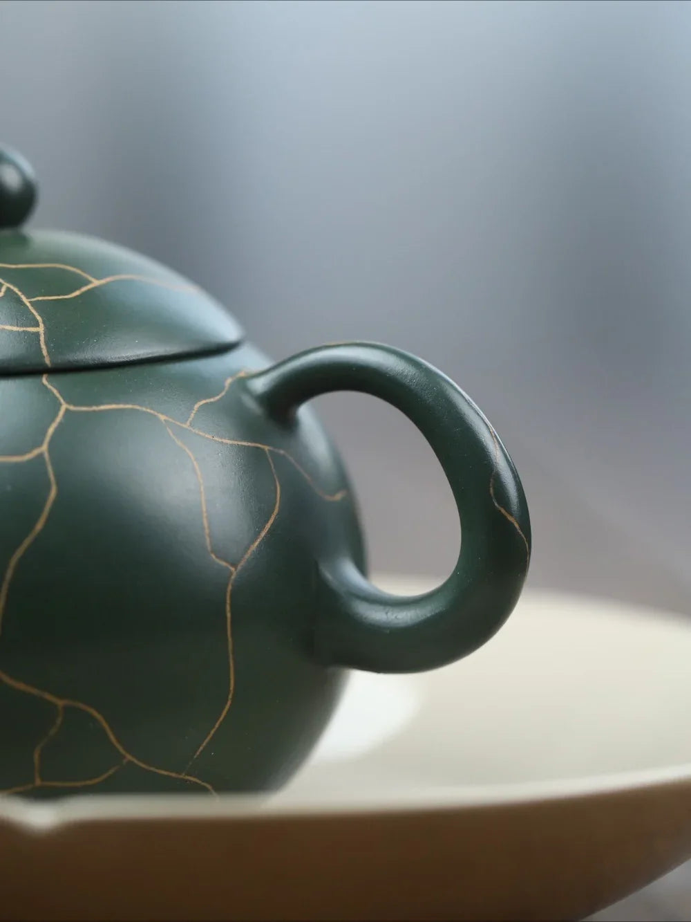 Full Handmade Yixing Zisha Teapot [Bing Wen Wendan Pot] (Minguo Lu Ni- 210ml)