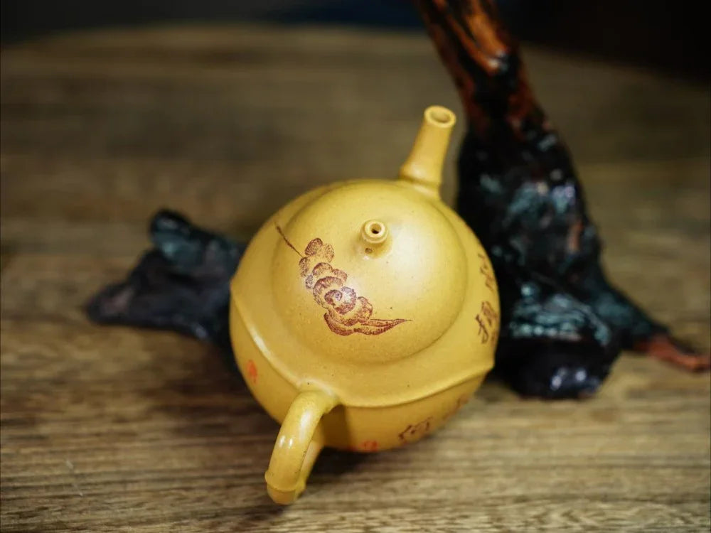 Teko Yixing Zisha Buatan Tangan Sepenuhnya [Buddha Belly Pot] (Huangjin Duan Ni - 160ml)