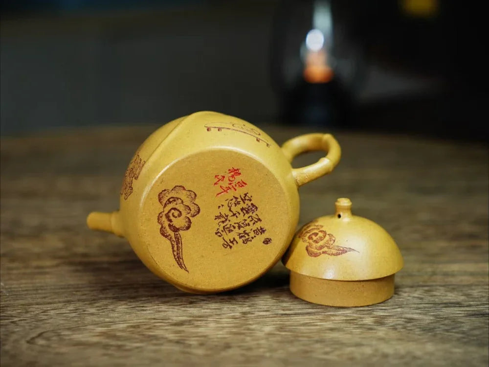 Teko Yixing Zisha Buatan Tangan Sepenuhnya [Buddha Belly Pot] (Huangjin Duan Ni - 160ml)