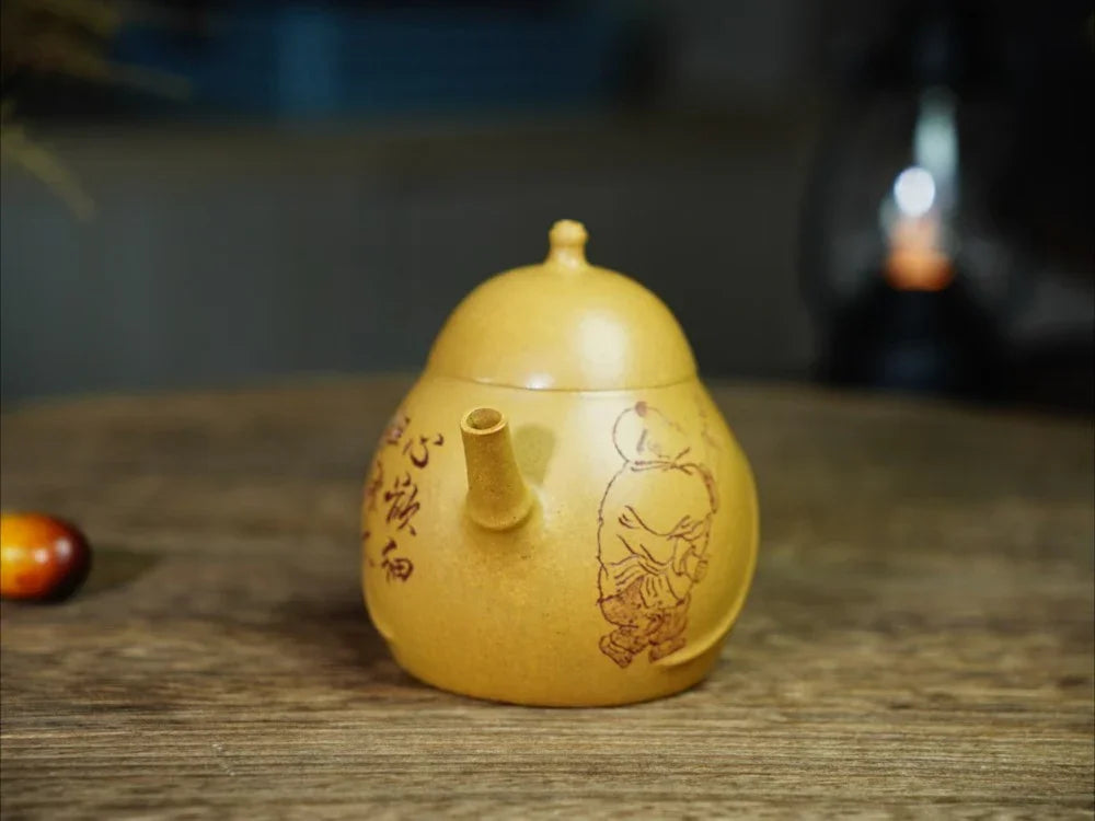 Teko Yixing Zisha Buatan Tangan Sepenuhnya [Buddha Belly Pot] (Huangjin Duan Ni - 160ml)