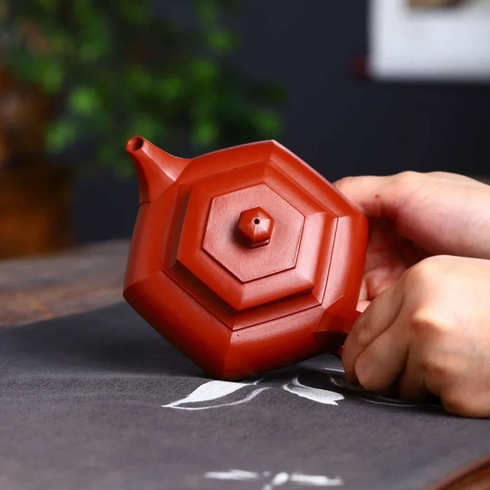 Teko Zisha Yixing Buatan Tangan Sepenuhnya [Dabin Liufang Pot] (Zhu Ni - 260ml)