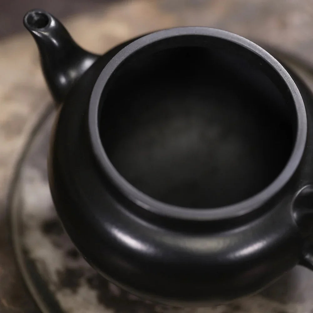 Teiera Yixing Zisha completamente fatta a mano [Dabin Ruyi Pot] (Hei Ni - 210ml)