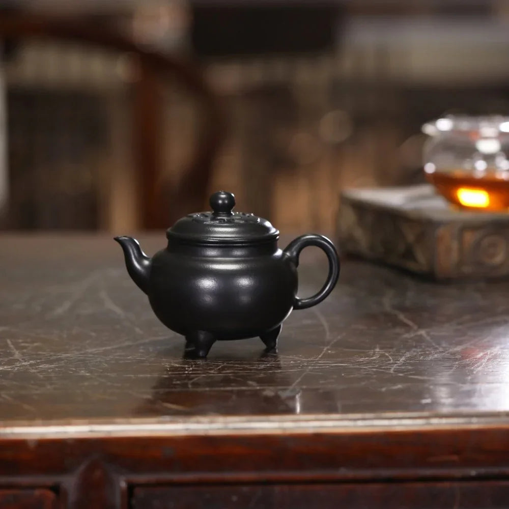 Teiera Yixing Zisha completamente fatta a mano [Dabin Ruyi Pot] (Hei Ni - 210ml)