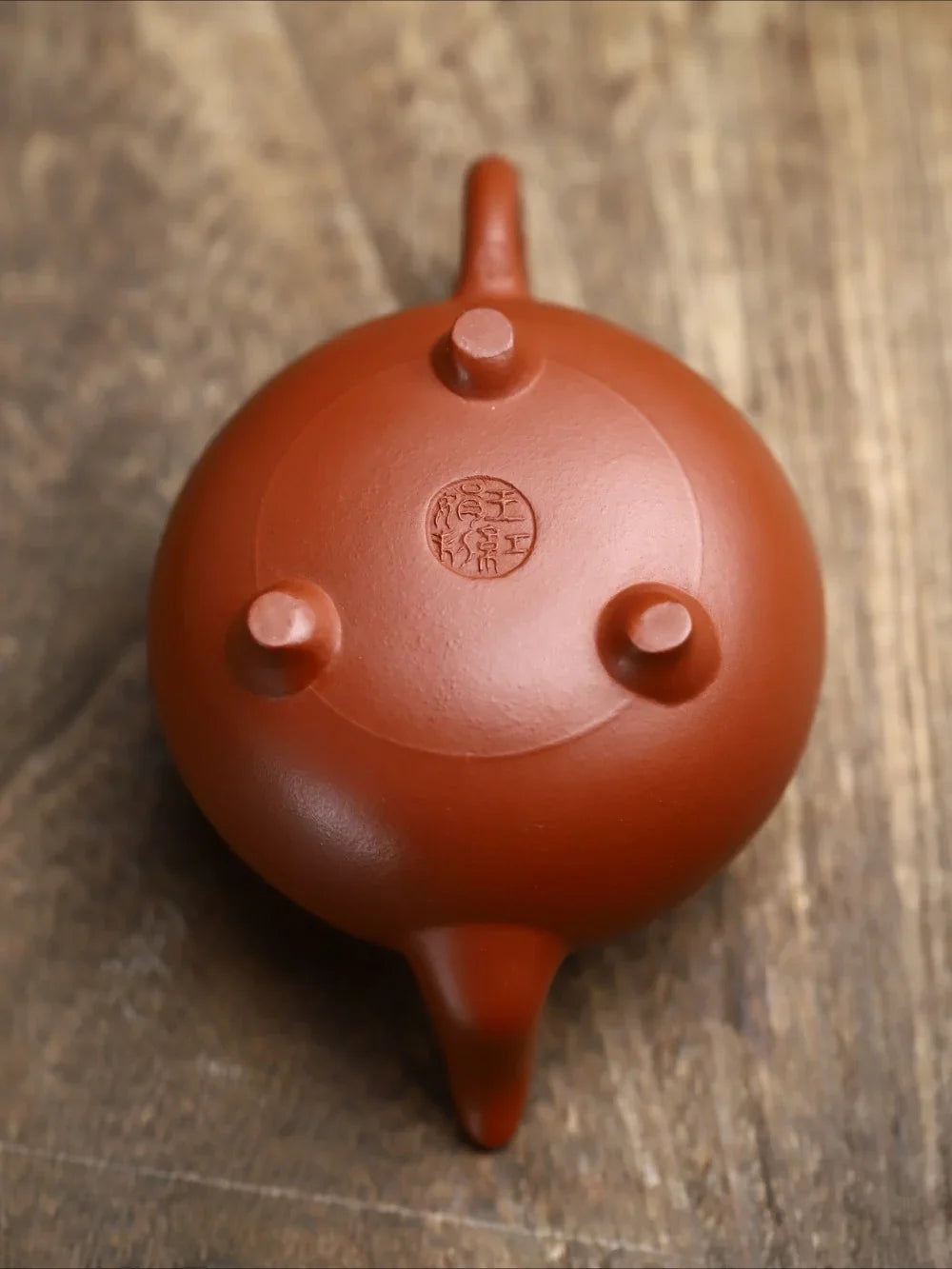 Full Handmade Yixing Zisha Teapot [Dabin Ruyi Pot] (Zhu Ni- 150ml)
