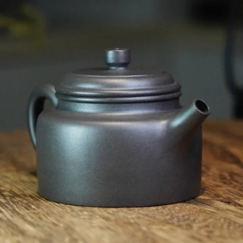 Teko Yixing Zisha Buatan Tangan Sepenuhnya [Periuk Dezhong] (Qinghui Ni - 190ml)