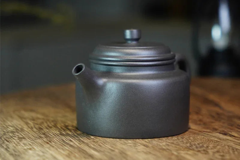 Teko Yixing Zisha Buatan Tangan Sepenuhnya [Periuk Dezhong] (Qinghui Ni - 190ml)