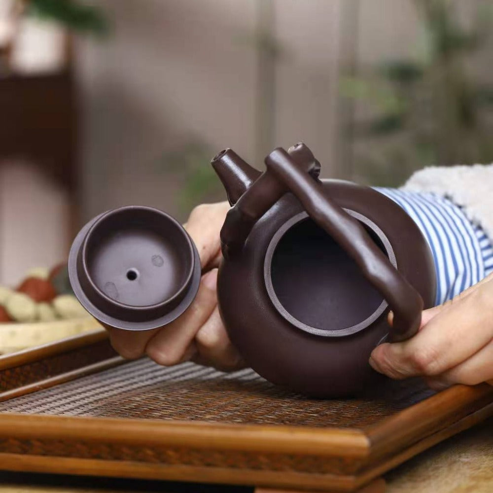 Full Handmade Yixing Zisha Teapot [Dong Po Tiliang Pot] Plain Smooth (Lao Zi Ni - 240ml) - YIQIN TEA HOUSE | yiqinteahouse.com | 200-300ml, full handmade zisha teapot, new arrival, plain smooth, teapot, teaware