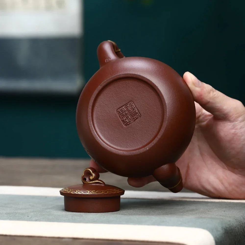 full-handmade-yixing-zisha-teapot-dragon-pot-di-cao-qing-300ml-yiqin-tea-house-yiqinteahouse-com-9 - YIQIN TEA HOUSE 一沁茶舍 yiqinteahouse.com