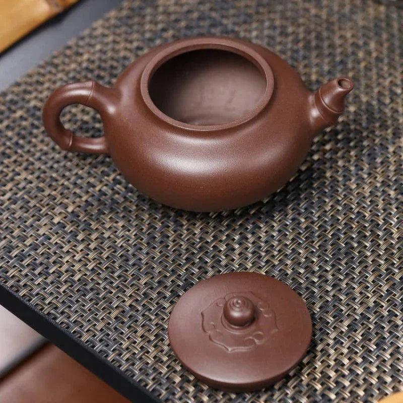 Teko Yixing Zisha Buatan Tangan Sepenuhnya [Elegant Bamboo Pot] (Zi Ni - 300ml)