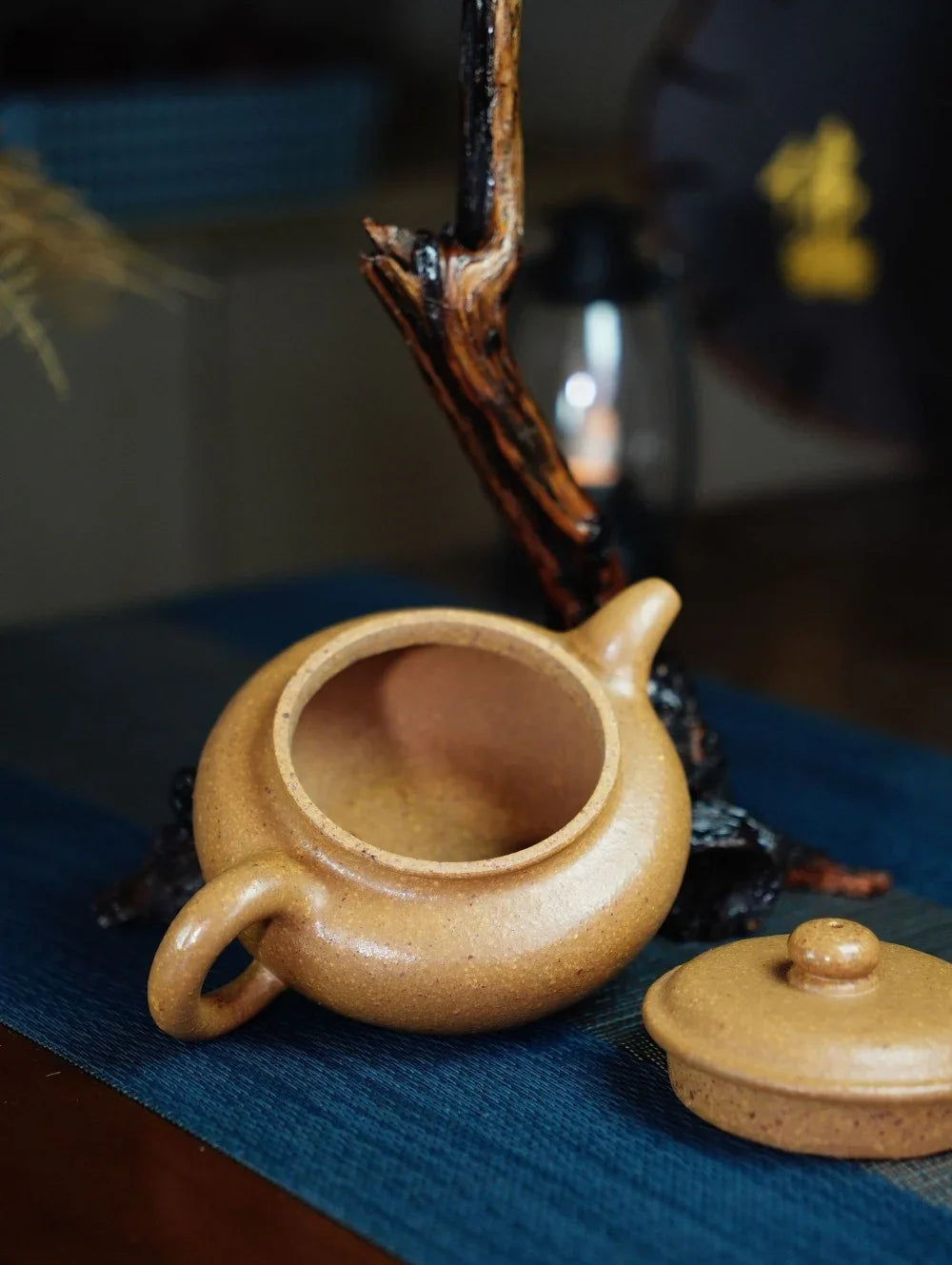 Teko Zisha Yixing Buatan Tangan Sepenuhnya [Fanggu Pot] (Duan Ni - 260ml)