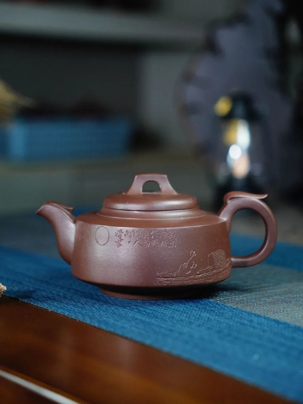 全手工宜兴紫砂茶壶 [飞凤壶] (紫泥 - 300ml)