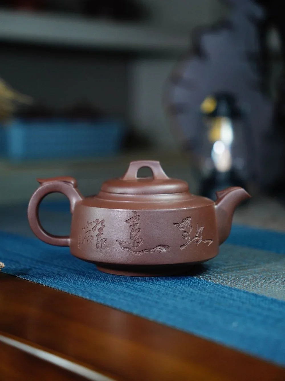 全手工宜兴紫砂茶壶 [飞凤壶] (紫泥 - 300ml)