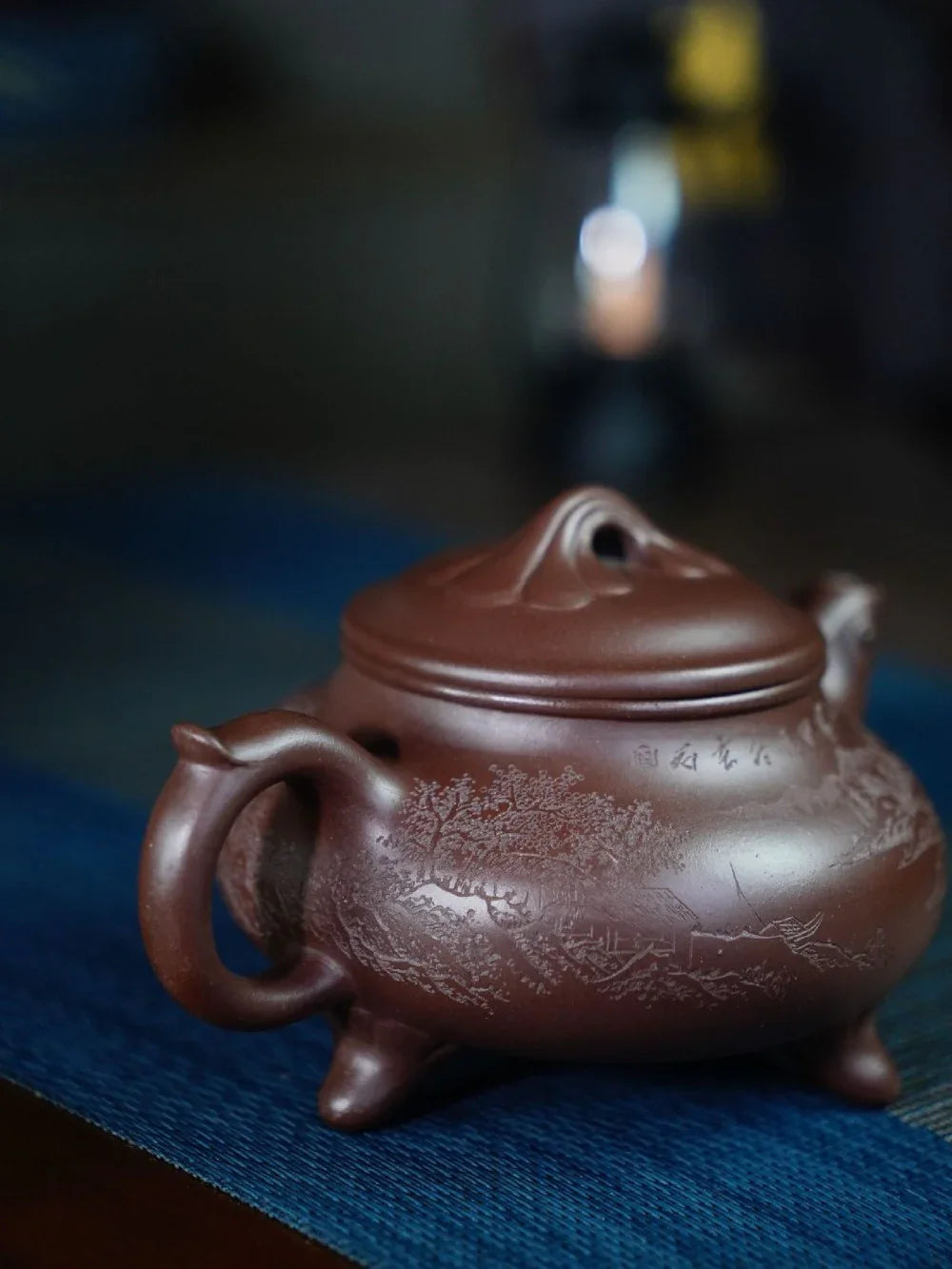 Teko Zisha Yixing Buatan Tangan Sepenuhnya [Feng Wu Jiu Tian Pot] (Zi Ni - 300ml)