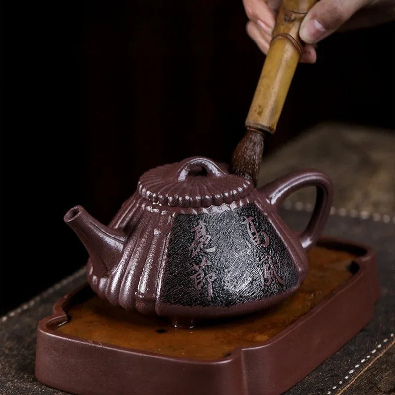 Full Handmade Yixing Zisha Teapot [Gao Feng Liang Jie] (30 Mu Zi Ni - 530ml)