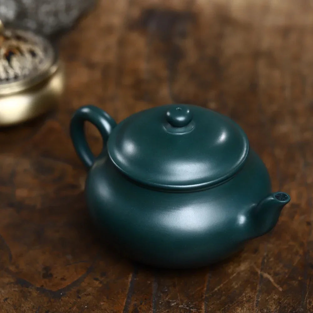 full-handmade-yixing-zisha-teapot-gao-pan-pot-minguo-lu-ni-330ml-yiqin-tea-house-yiqinteahouse-com-6 - YIQIN TEA HOUSE 一沁茶舍 yiqinteahouse.com