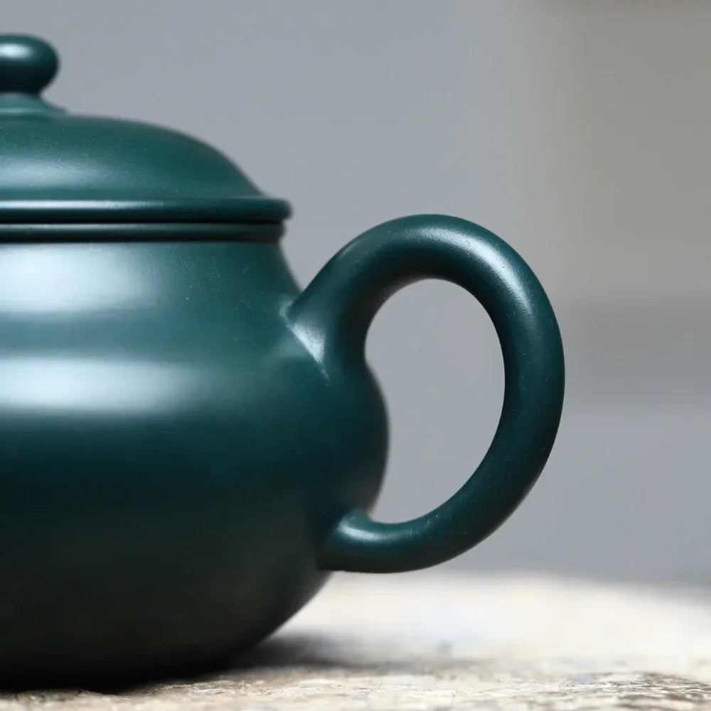 full-handmade-yixing-zisha-teapot-gao-pan-pot-minguo-lu-ni-330ml-yiqin-tea-house-yiqinteahouse-com-9 - YIQIN TEA HOUSE 一沁茶舍 yiqinteahouse.com