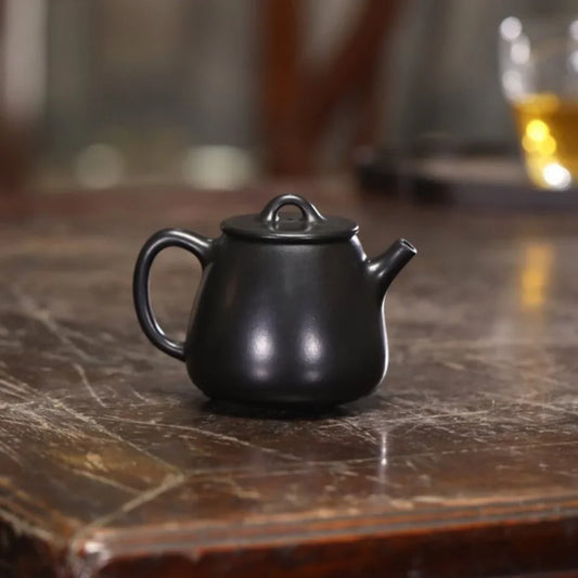 Teko Zisha Yixing Buatan Tangan Sepenuhnya [Gao Shi Piao Pot] (Hei Ni - 200ml)