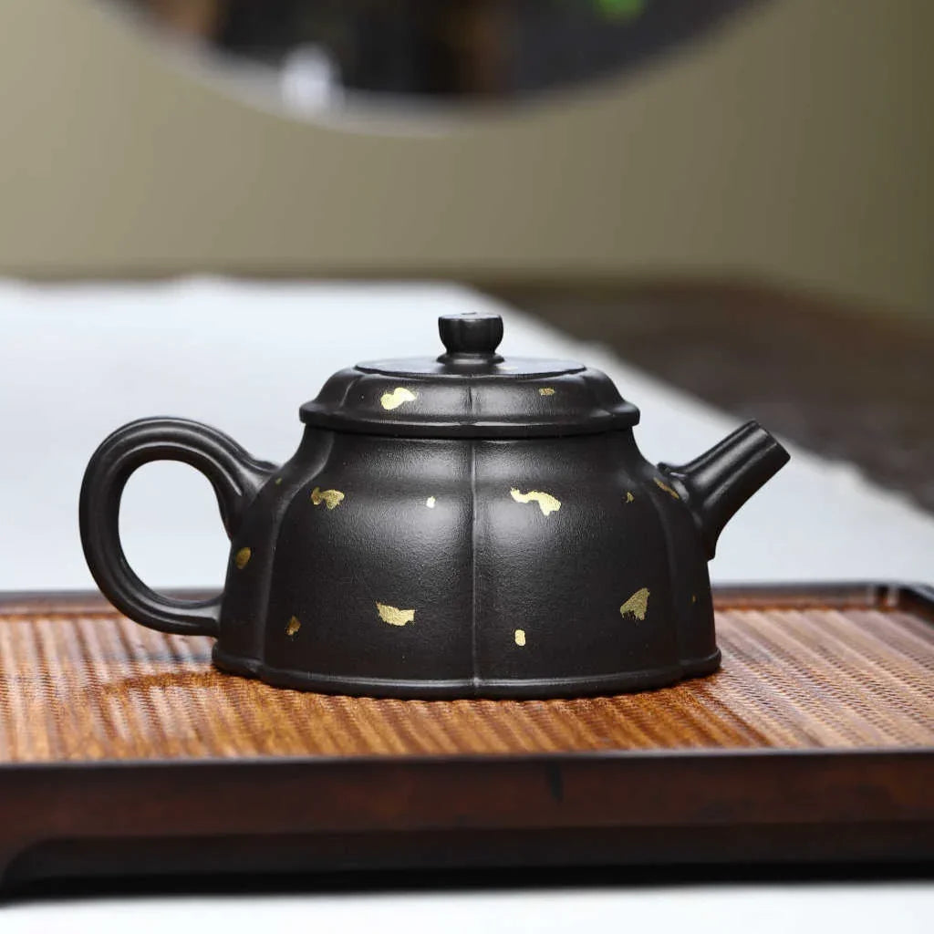 Teko Zisha Yixing Buatan Tangan Sepenuhnya [Periuk Bulan Separuh Emas] (Shi Huang - 280ml)