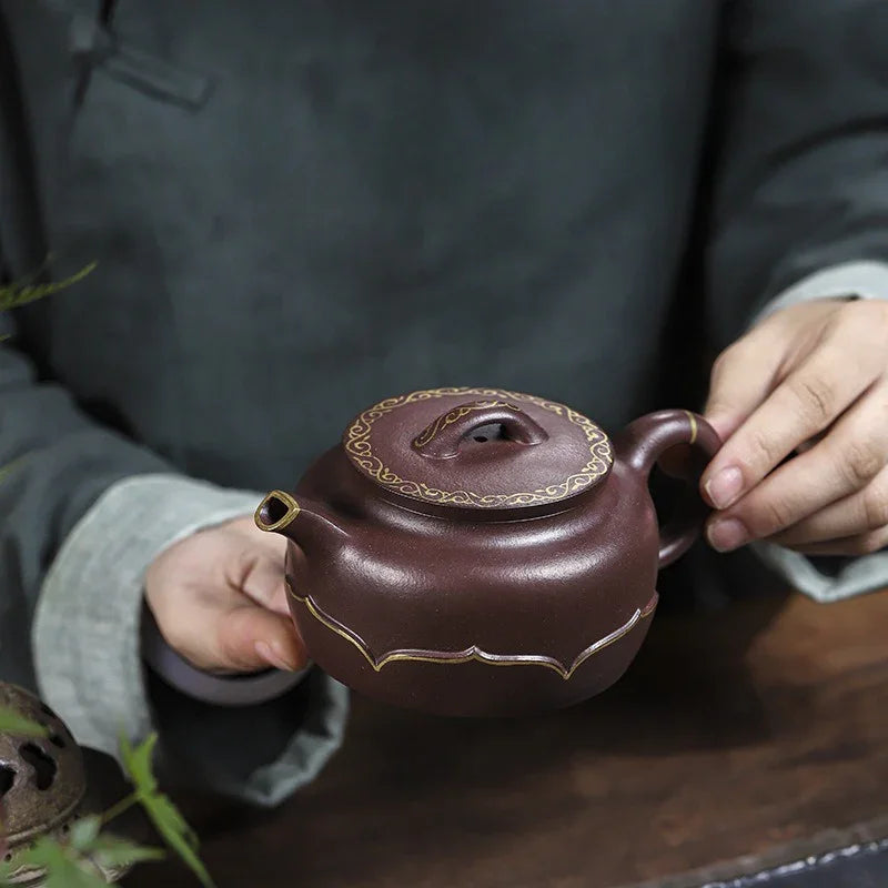 Teko Zisha Yixing Buatan Tangan Sepenuhnya [Golden Lotus] (Zi Ni - 350ml)