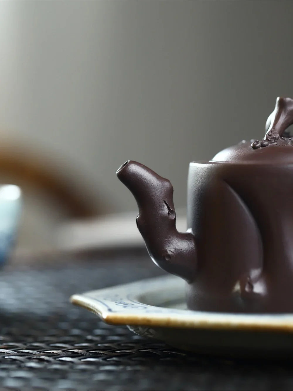 full-handmade-yixing-zisha-teapot-grape-stump-pot-lao-zi-ni-180ml-yiqin-tea-house-yiqinteahouse-com-12 - YIQIN TEA HOUSE 一沁茶舍 yiqinteahouse.com