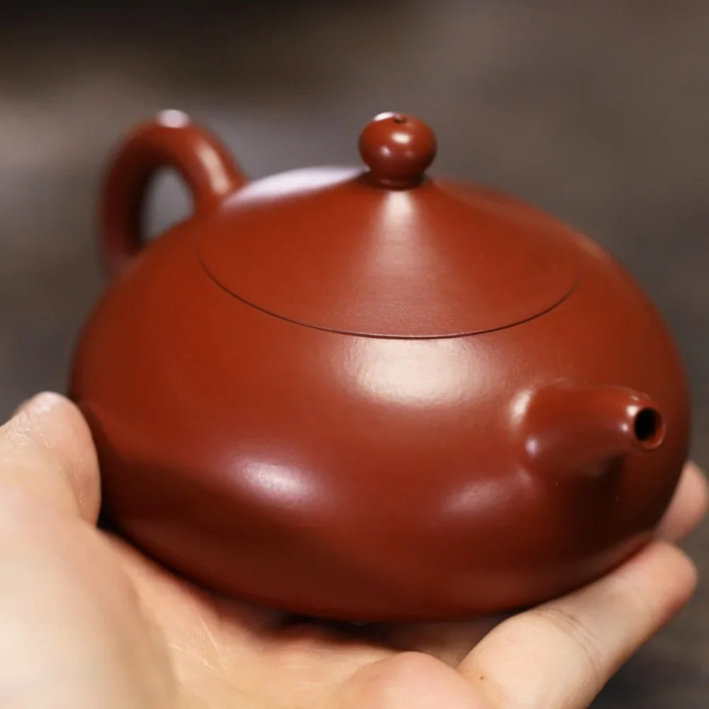 Teko Yixing Zisha Buatan Tangan Sepenuhnya [Half Moon Pot] (Dahongpao - 170ml)