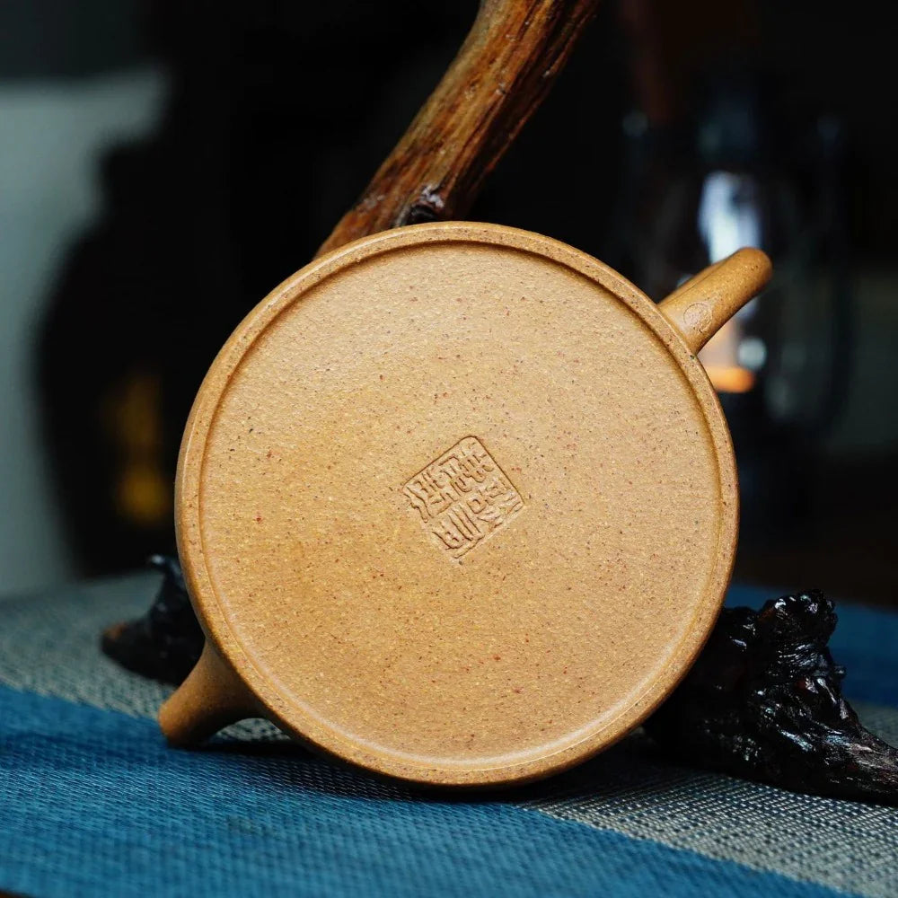 Full Handmade Yixing Zisha Teapot [Half Moon Pot] (Wucai Lao Duan Ni - 200ml) - YIQIN TEA HOUSE | yiqinteahouse.com | 200-300ml, full handmade zisha teapot, teapot, teaware