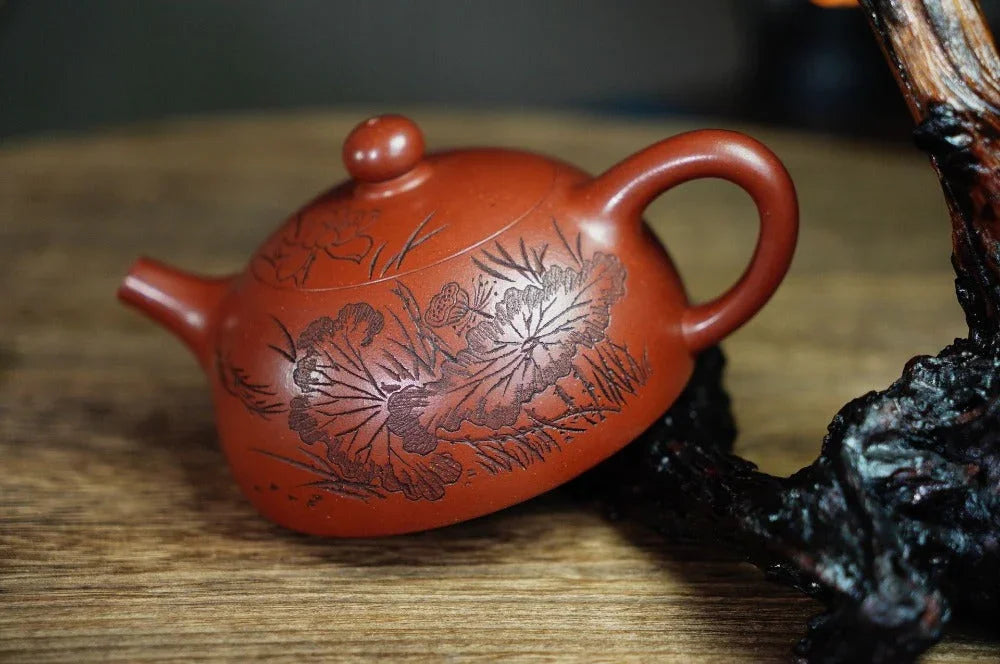 Full Handmade Yixing Zisha Teapot [Half Moon Pot] (Zhu Ni - 200ml) - YIQIN TEA HOUSE | yiqinteahouse.com | 200-300ml, full handmade zisha teapot, teapot, teaware
