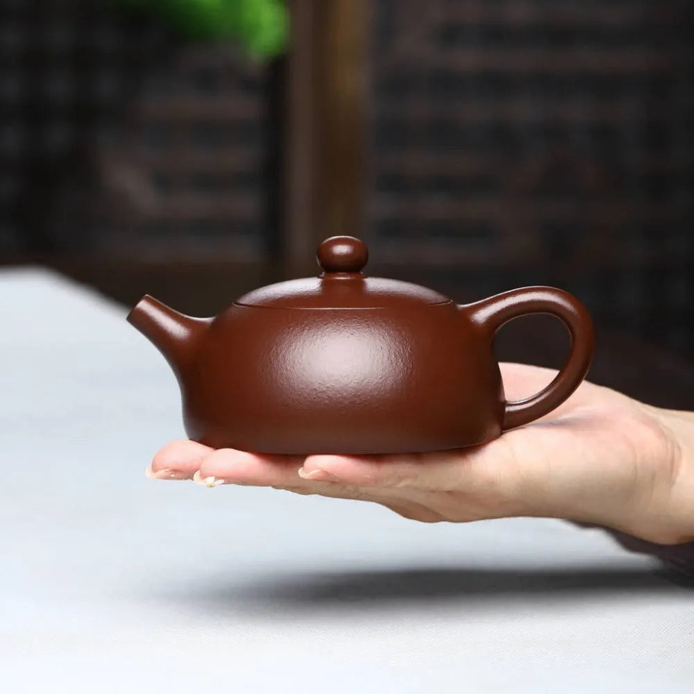 Full Handmade Yixing Zisha Teapot [Half Moon Pot] (Zi Ni - 180ml) - YIQIN TEA HOUSE | yiqinteahouse.com | <200ml, full handmade zisha teapot, new arrival, plain smooth, teapot, teaware