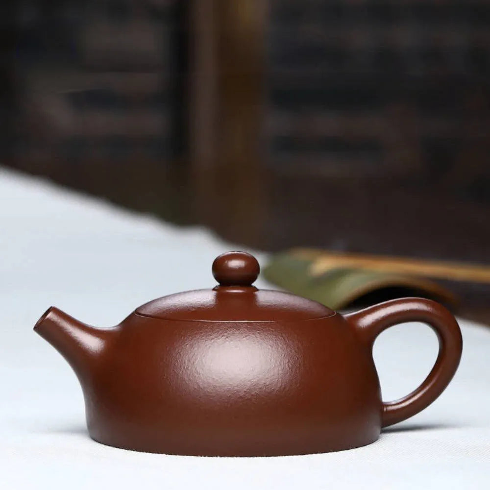 Full Handmade Yixing Zisha Teapot [Half Moon Pot] (Zi Ni - 180ml) - YIQIN TEA HOUSE | yiqinteahouse.com | <200ml, full handmade zisha teapot, new arrival, plain smooth, teapot, teaware