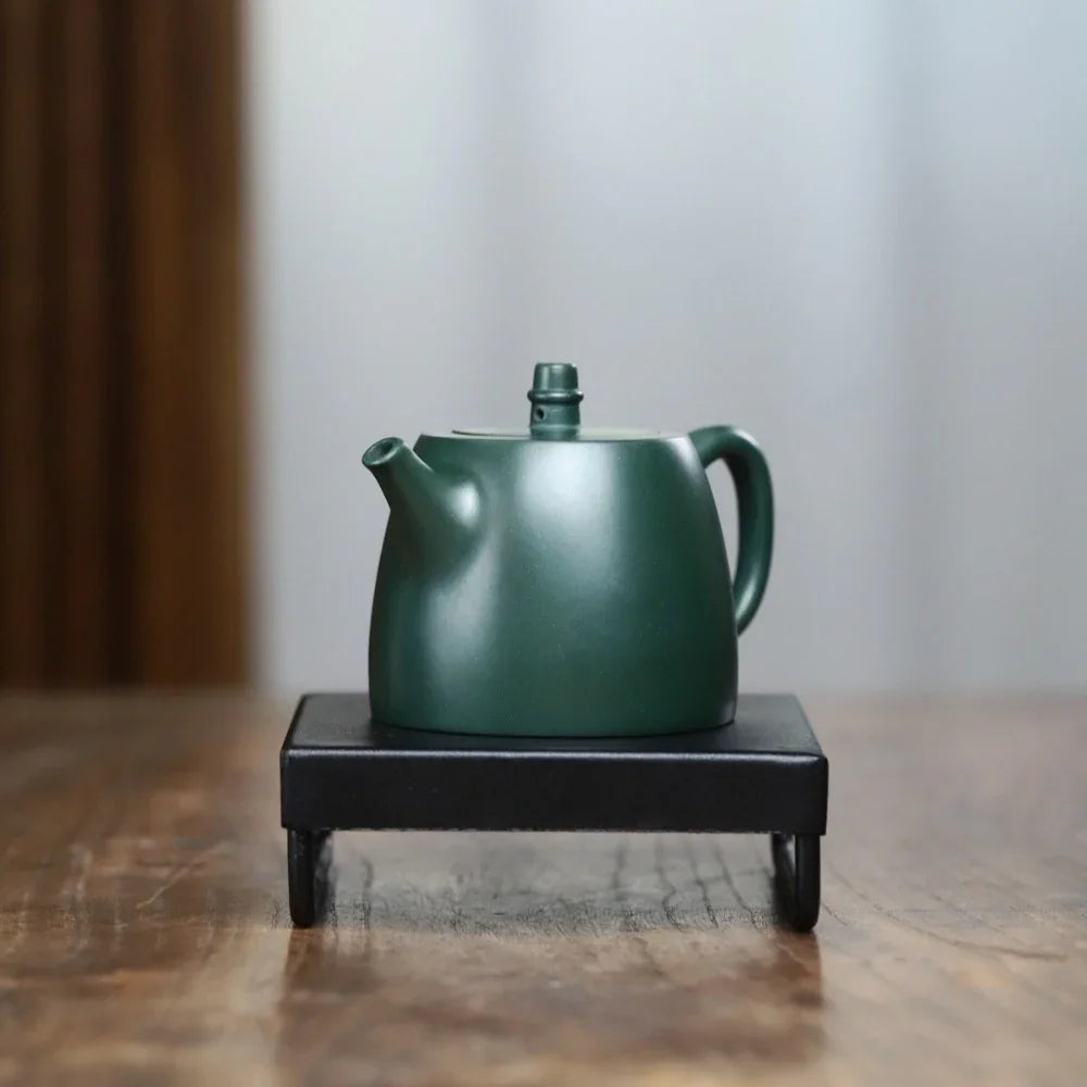 full-handmade-yixing-zisha-teapot-han-duo-pot-mingguo-lu-ni-180ml-yiqin-tea-house-yiqinteahouse-com-4 - YIQIN TEA HOUSE 一沁茶舍 yiqinteahouse.com