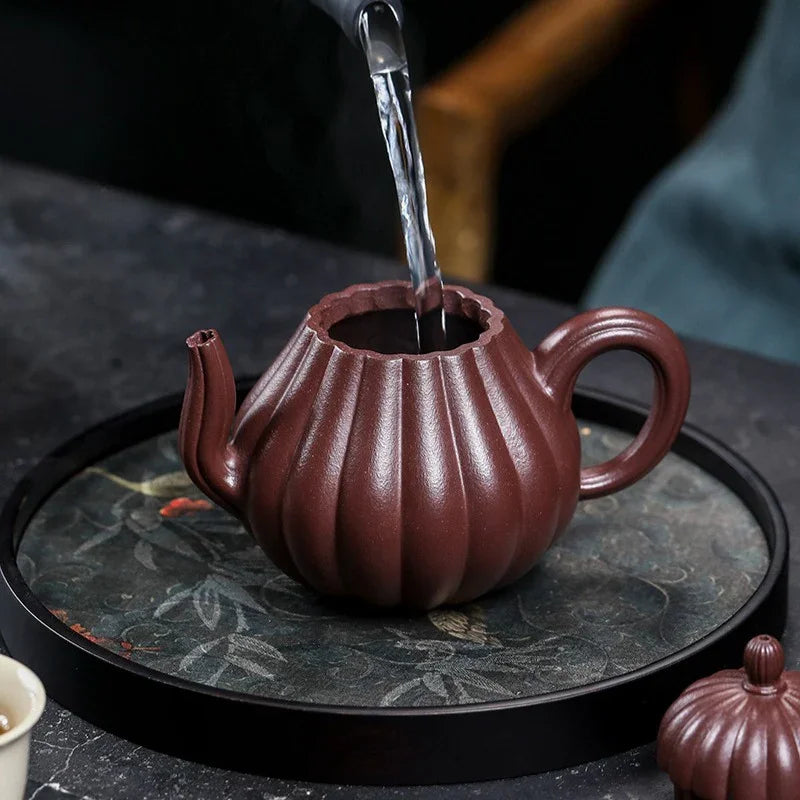 Full Handmade Yixing Zisha Teapot [Han Qing] (Zi Ni - 260ml)