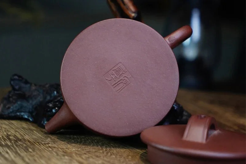 Teko Zisha Yixing Buatan Tangan Sepenuhnya [Periuk Hanwa] (Di Cao Qing - 180ml)