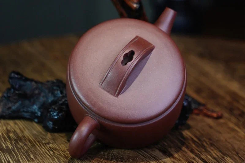 Teko Zisha Yixing Buatan Tangan Sepenuhnya [Periuk Hanwa] (Di Cao Qing - 180ml)