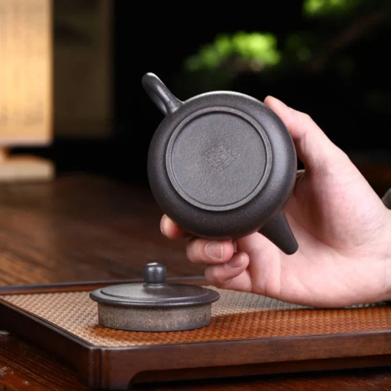 Full Handmade Yixing Zisha Teapot [Hanwa Pot] (Tian Qing Ni - 250ml) - YIQIN TEA HOUSE | yiqinteahouse.com | 200-300ml, full handmade zisha teapot, plain smooth, teapot, teaware