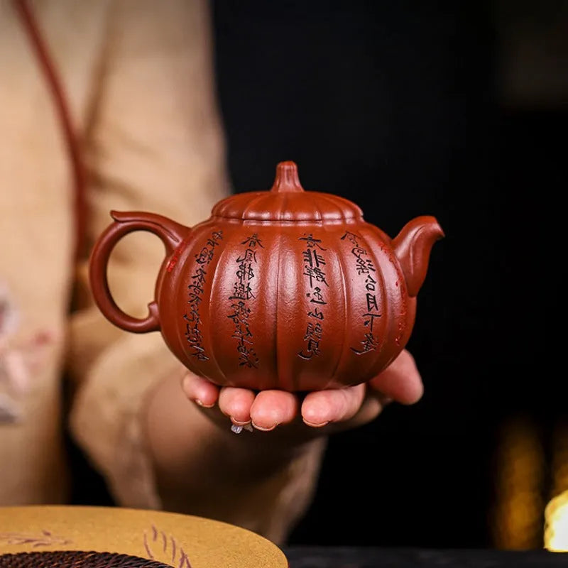 Full Handmade Yixing Zisha Teapot [Hong Yu Jia Gua] (Xiao Meiyao Zhu Ni - 260ml) - YIQIN TEA HOUSE | yiqinteahouse.com | 200-300ml, full handmade zisha teapot, new arrival, teapot, teaware