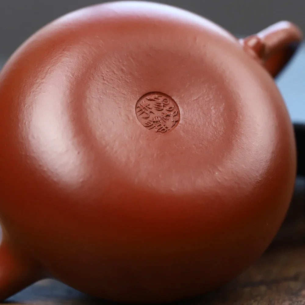 Teko Zisha Yixing Buatan Tangan Sepenuhnya [Jia Duan Pot] (Dahongpao - 170ml)