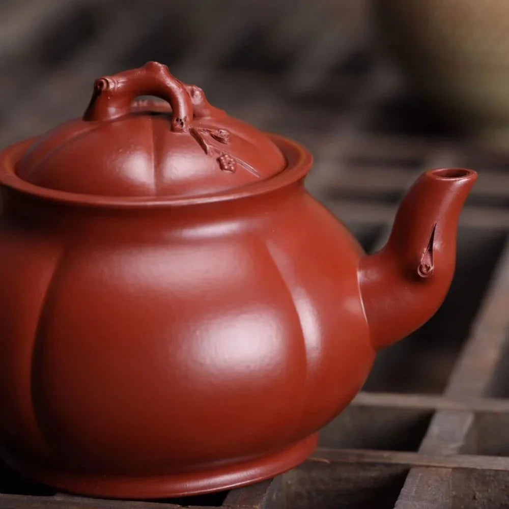 Teko Zisha Yixing Buatan Tangan Sepenuhnya [Jin Mei Pot] (Dahongpao - 190ml)