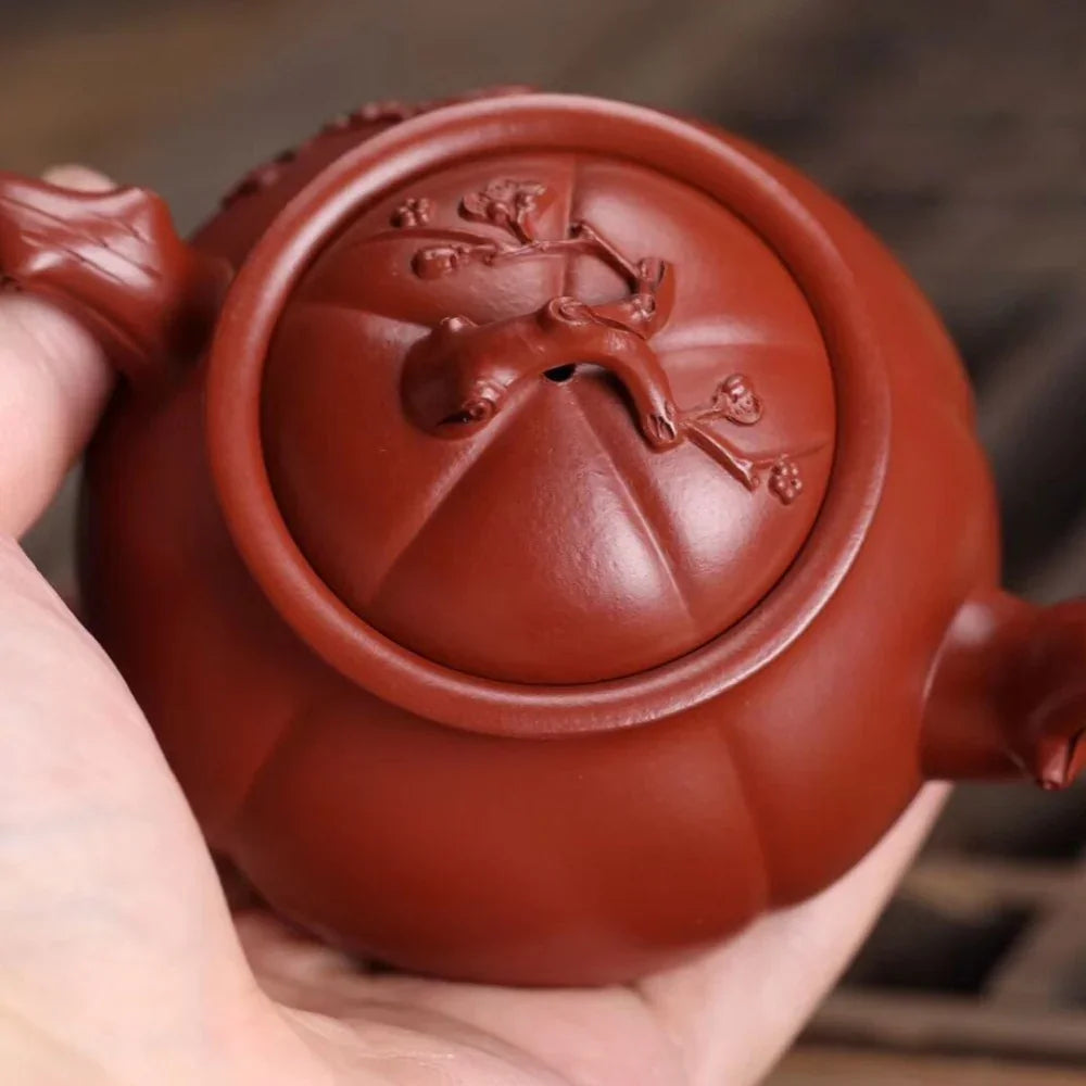Teko Zisha Yixing Buatan Tangan Sepenuhnya [Jin Mei Pot] (Dahongpao - 190ml)