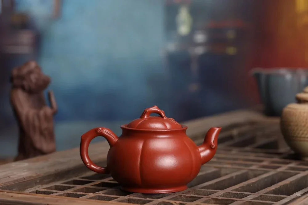 Teko Zisha Yixing Buatan Tangan Sepenuhnya [Jin Mei Pot] (Dahongpao - 190ml)