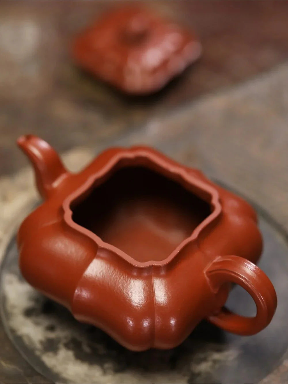 Teko Zisha Yixing Buatan Tangan Sepenuhnya [Jin Nang Chuan Lu Pot] (Dahongpao - 190/280ml)