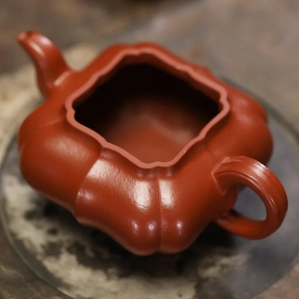 Teko Zisha Yixing Buatan Tangan Sepenuhnya [Jin Nang Chuan Lu Pot] (Dahongpao - 190/280ml)