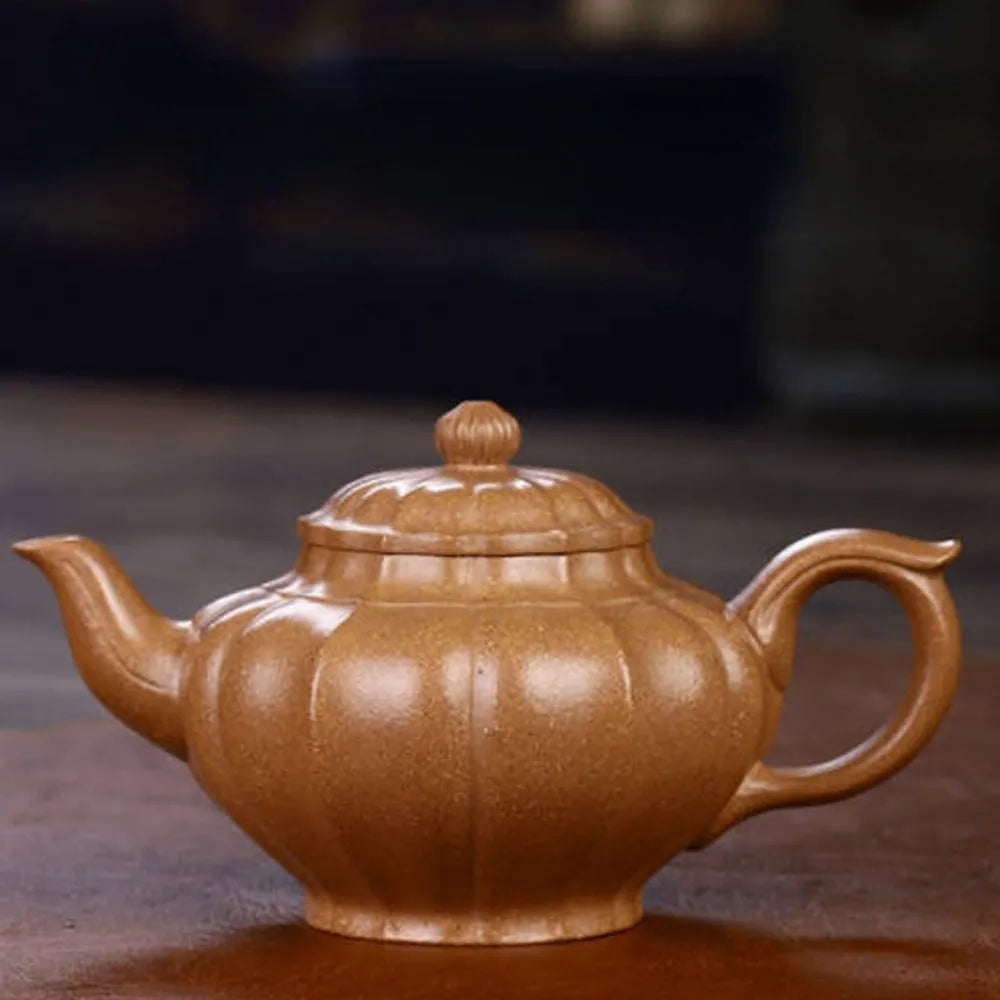 Full Handmade Yixing Zisha Teapot [Jin Nang Xiao Ying Pot] (Wucai Lao Duan Ni - 260ml) - YIQIN TEA HOUSE | yiqinteahouse.com | 200-300ml, full handmade zisha teapot, new arrival, plain smooth, teapot, teaware