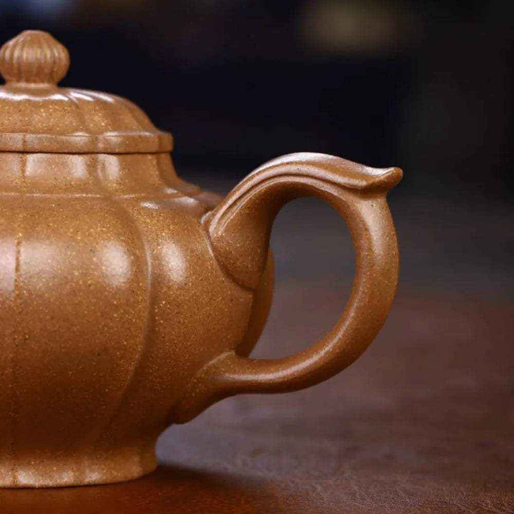 Full Handmade Yixing Zisha Teapot [Jin Nang Xiao Ying Pot] (Wucai Lao Duan Ni - 260ml) - YIQIN TEA HOUSE | yiqinteahouse.com | 200-300ml, full handmade zisha teapot, new arrival, plain smooth, teapot, teaware