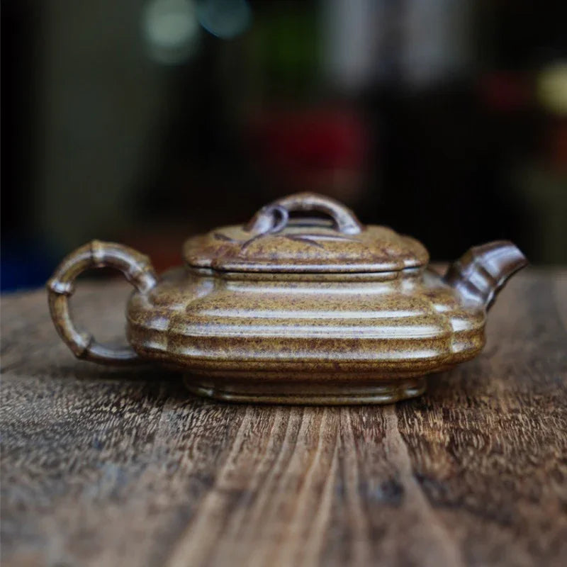 Teko Yixing Zisha Buatan Tangan Sepenuhnya [Jin Nang Xu Bian Pot] (Qing Duan Ni Dibakar Kayu Api - 200ml)