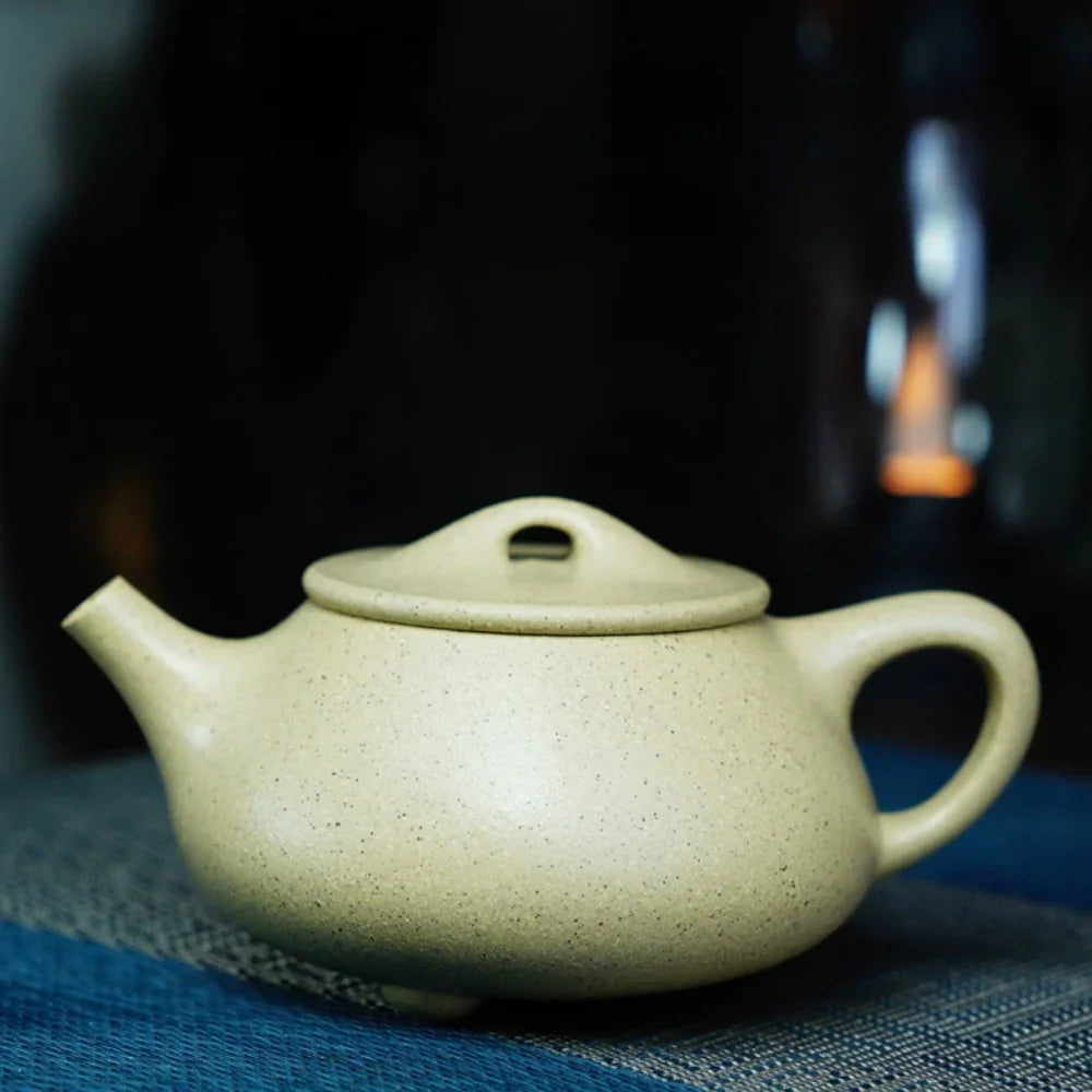 Full Handmade Yixing Zisha Teapot [Jingzhou Shi Piao Pot] (Benson Lu Ni - 200ml) - YIQIN TEA HOUSE | yiqinteahouse.com | 200-300ml, full handmade zisha teapot, plain smooth, teapot, teaware